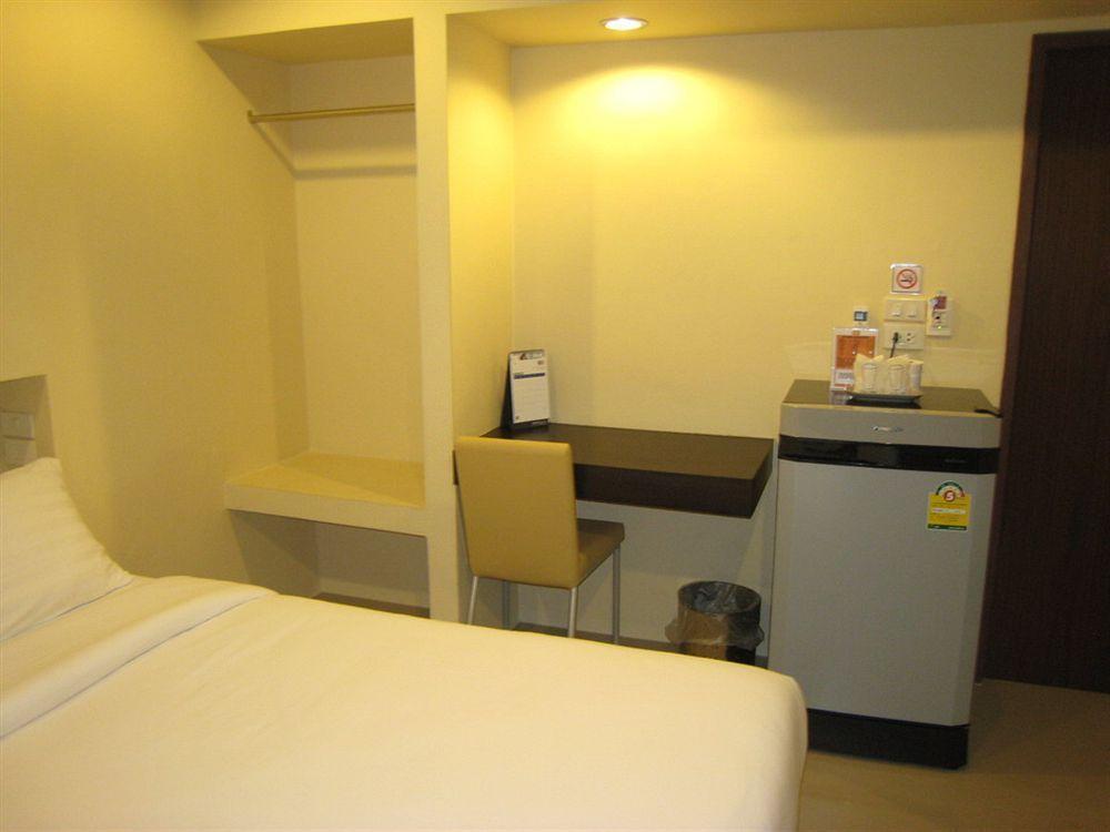 C2 Residence Lampang Bagian luar foto