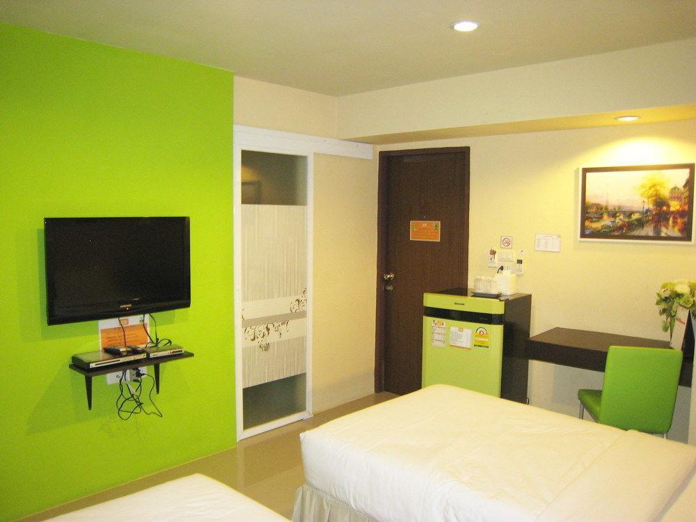 C2 Residence Lampang Bagian luar foto