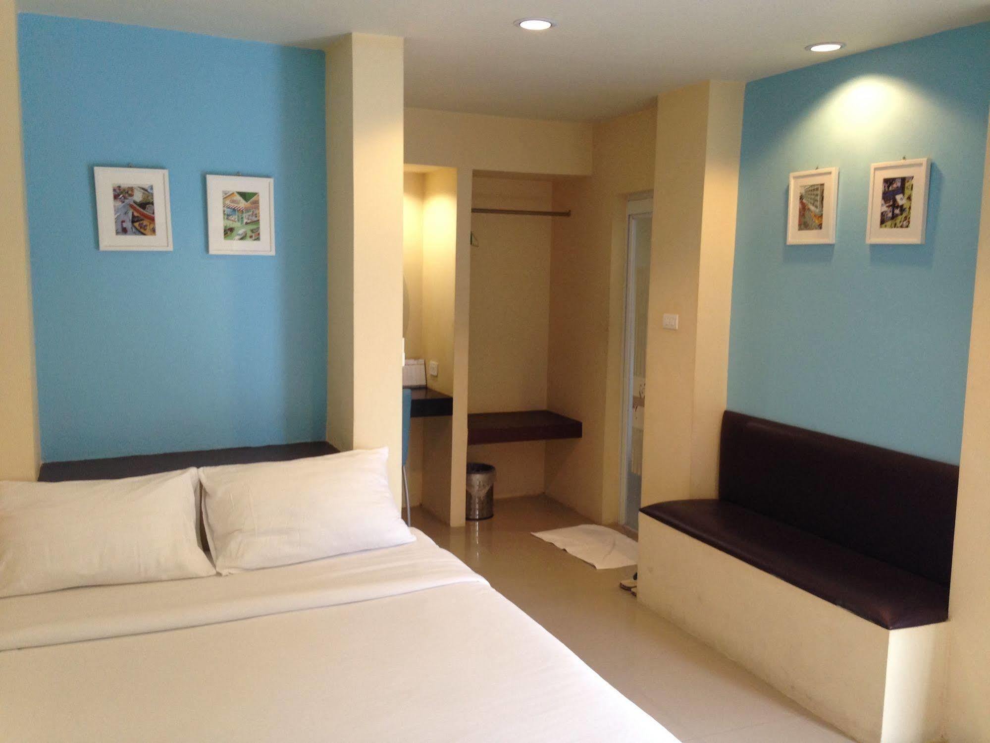 C2 Residence Lampang Bagian luar foto