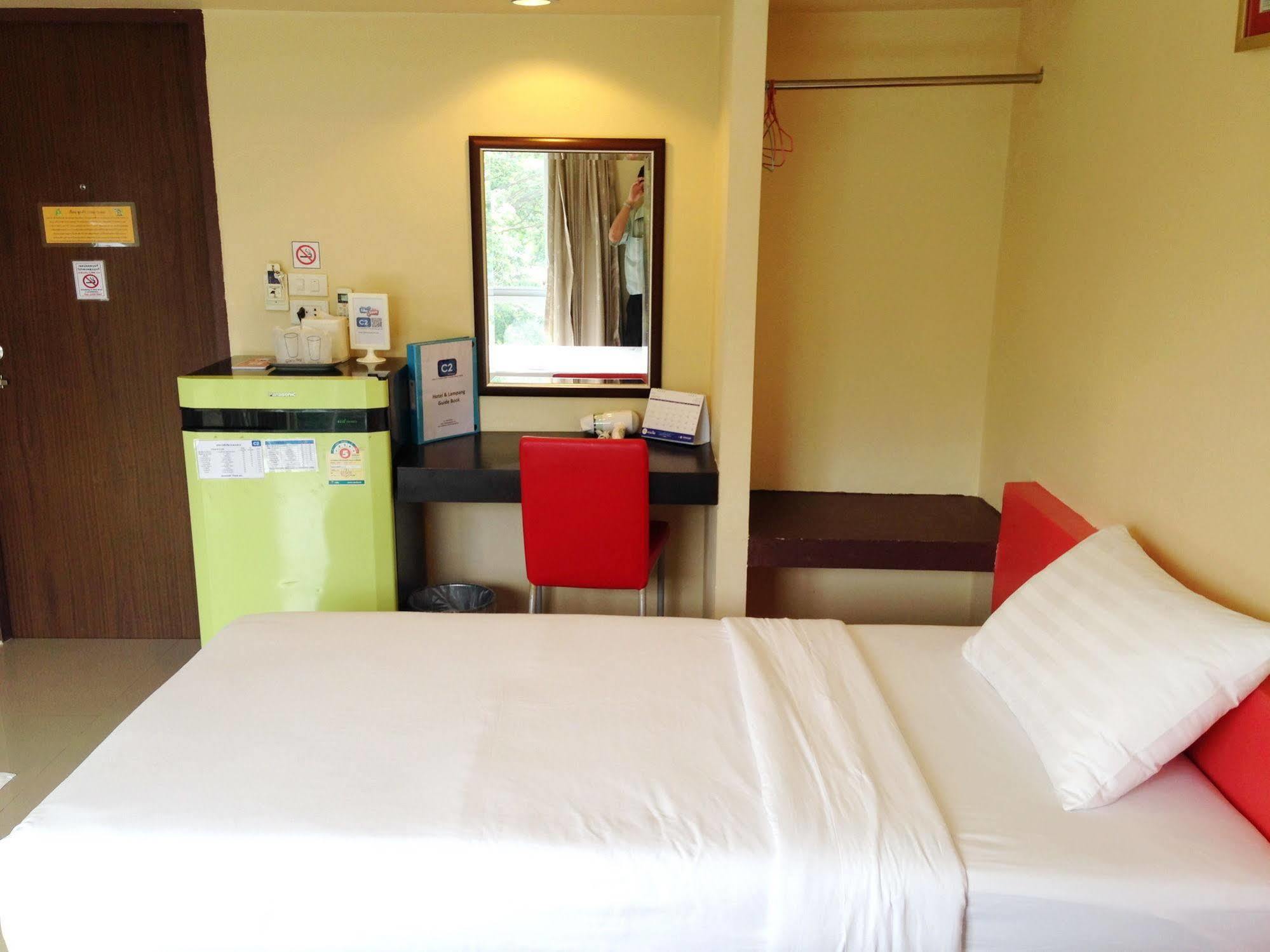 C2 Residence Lampang Bagian luar foto