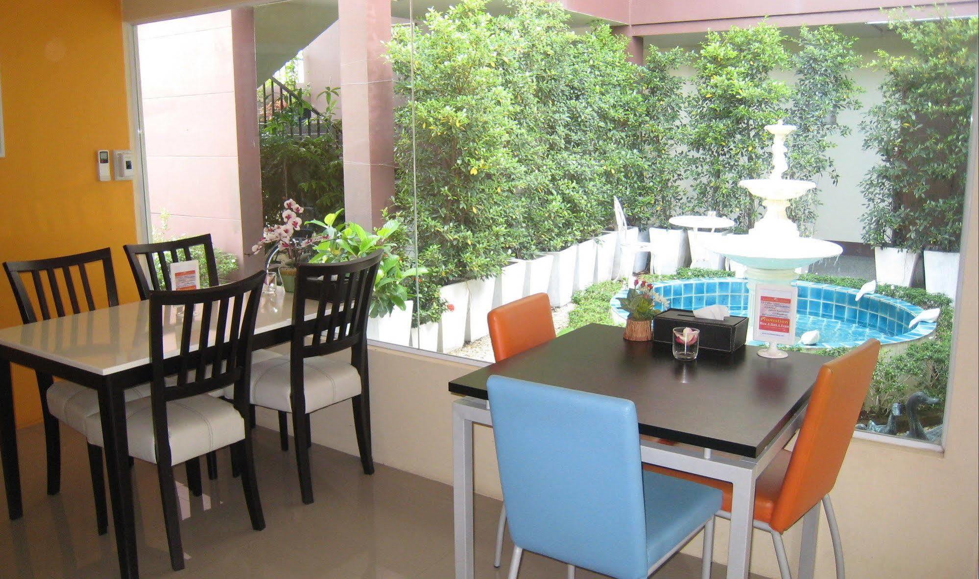 C2 Residence Lampang Bagian luar foto